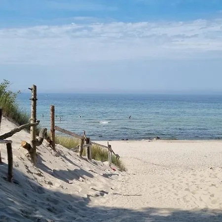 Strandhaus Bernstein In בית נופש