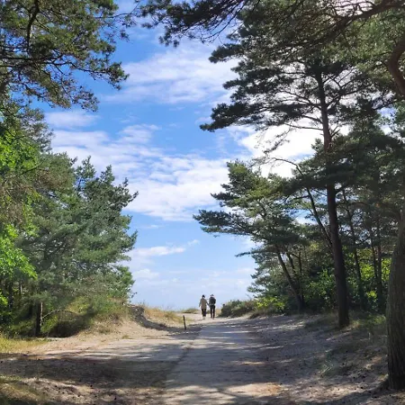 בית נופש Strandhaus Bernstein In ברייגה