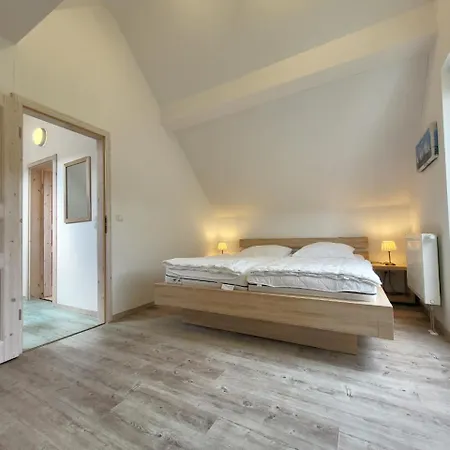 Strandhaus Bernstein In Breege Dom wakacyjny Breege