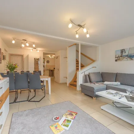 Strandhaus Bernstein In Breege Dom wakacyjny