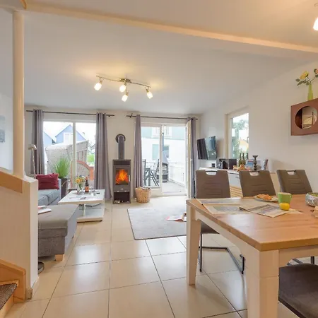 בית נופש Strandhaus Bernstein In