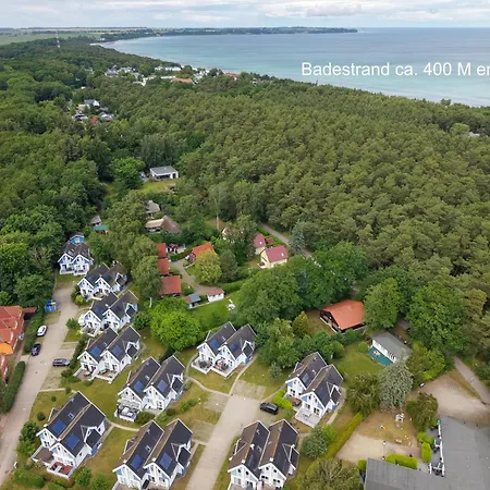 Strandhaus Bernstein In Breege * Breege